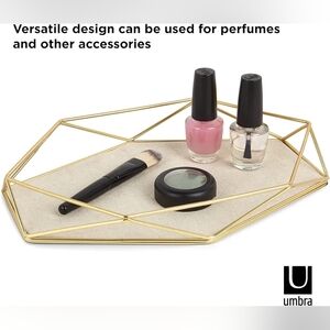 NWOT Umbra Prisma Jewelry Candle Accessory Bathroom Brass Matte Tray